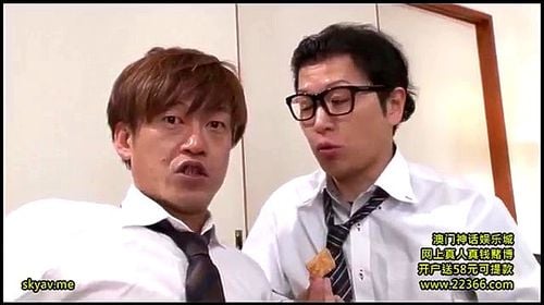 スタイル最高の巨乳おばさんがサラリーマンに犯されて痙攣イキ！