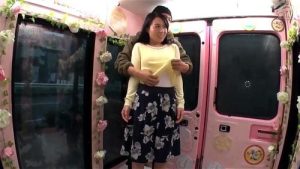 大金に目が眩んだ巨乳美女がMM号で他人チンポと生ハメSEX！