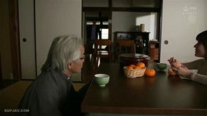 【おすすめ】美人すぎる巨乳姉に我慢できず大量中出しする義理息子